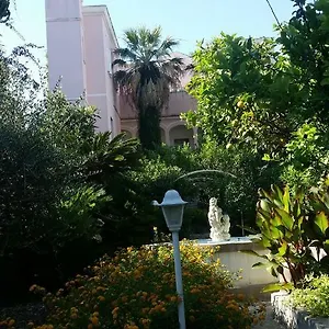 casa-vacanza-la-fiaba.sicilyhotelsitaly.net/